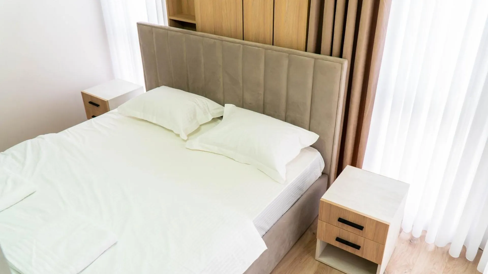 Signature Apartment 10 Tirana